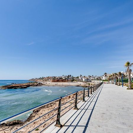 High Tech Villa Navia Spanien Orihuela Eksteriør bilde