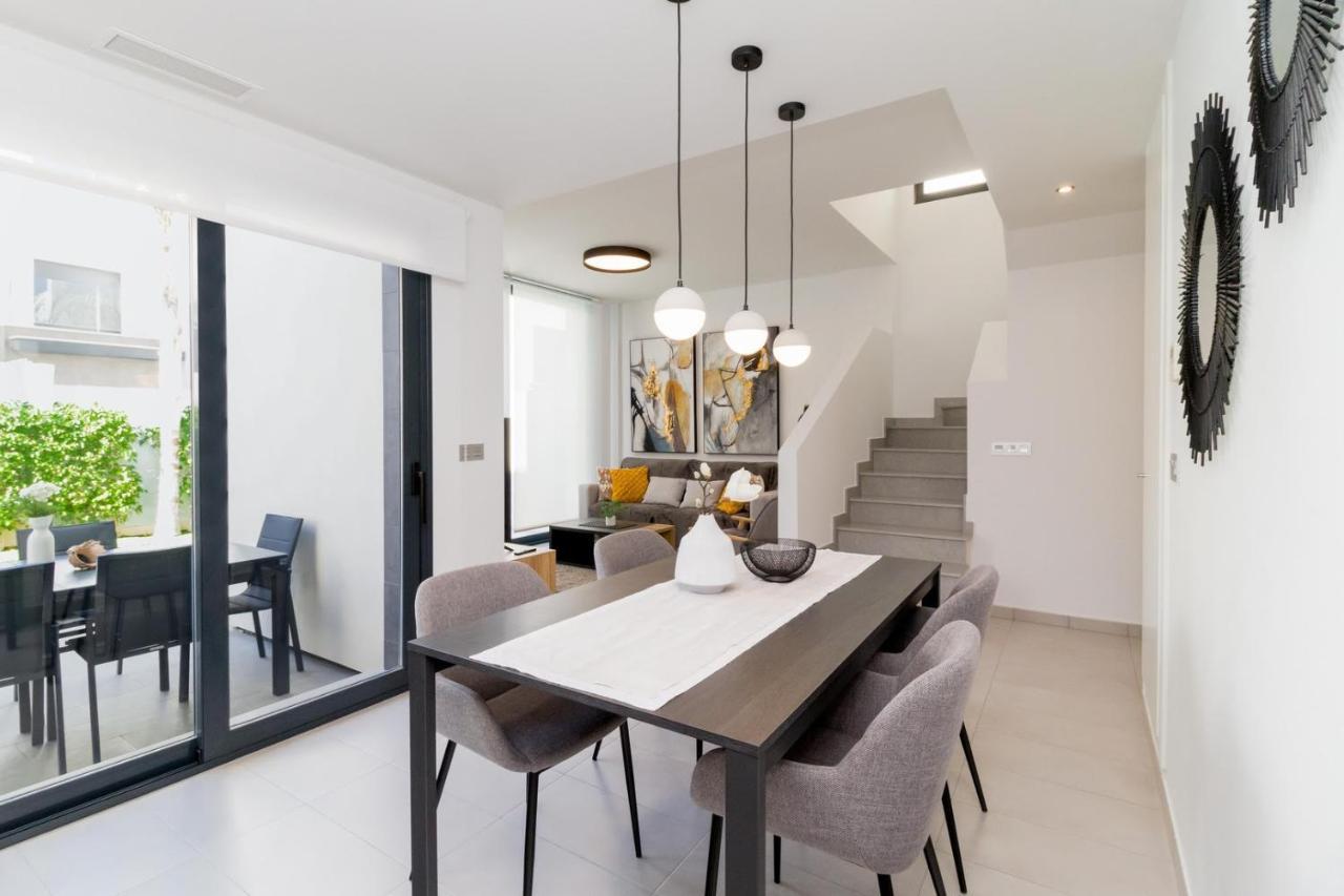 High Tech Villa Navia Spanien Orihuela Eksteriør bilde