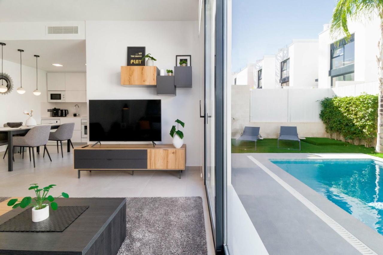 High Tech Villa Navia Spanien Orihuela Eksteriør bilde
