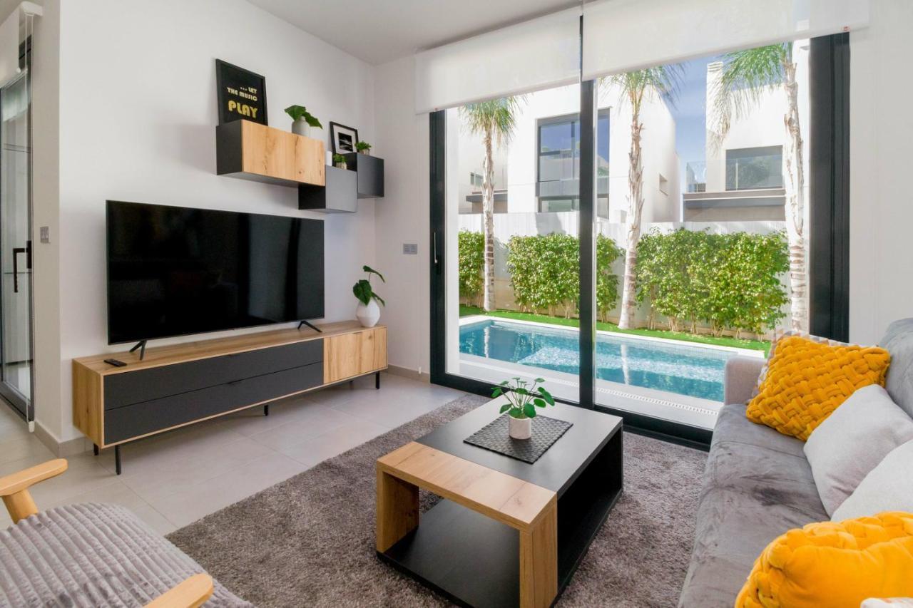 High Tech Villa Navia Spanien Orihuela Eksteriør bilde