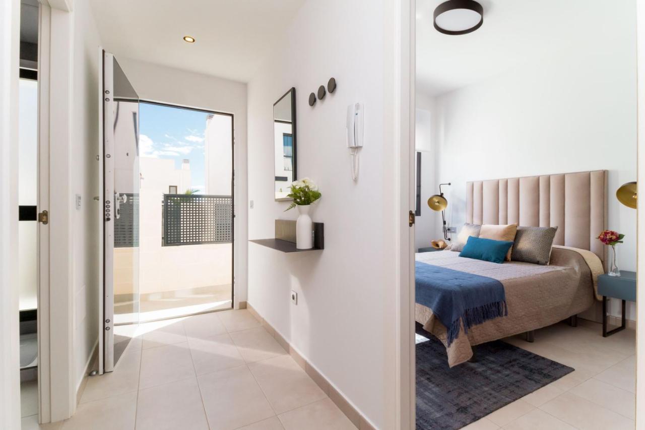 High Tech Villa Navia Spanien Orihuela Eksteriør bilde