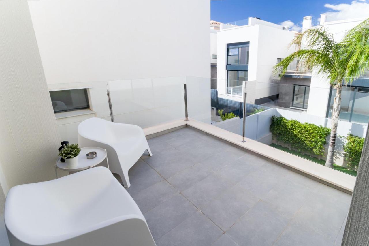 High Tech Villa Navia Spanien Orihuela Eksteriør bilde